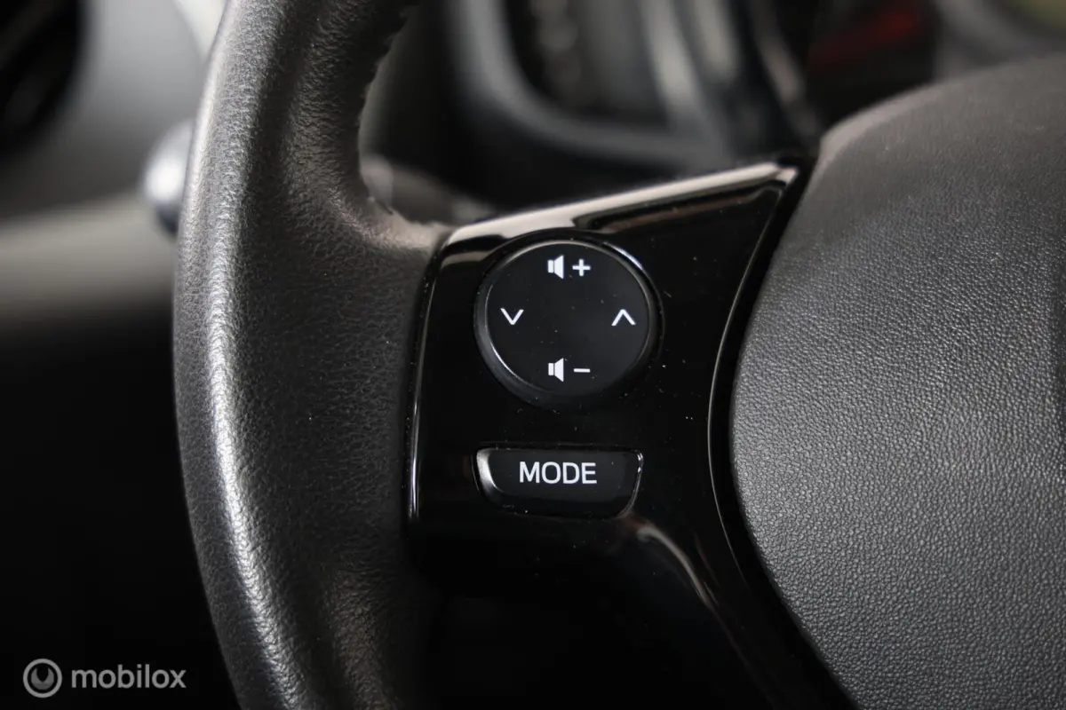 1.0 e-VTi Airscape Feel - Cabrio - Cruise control - Bluetooth