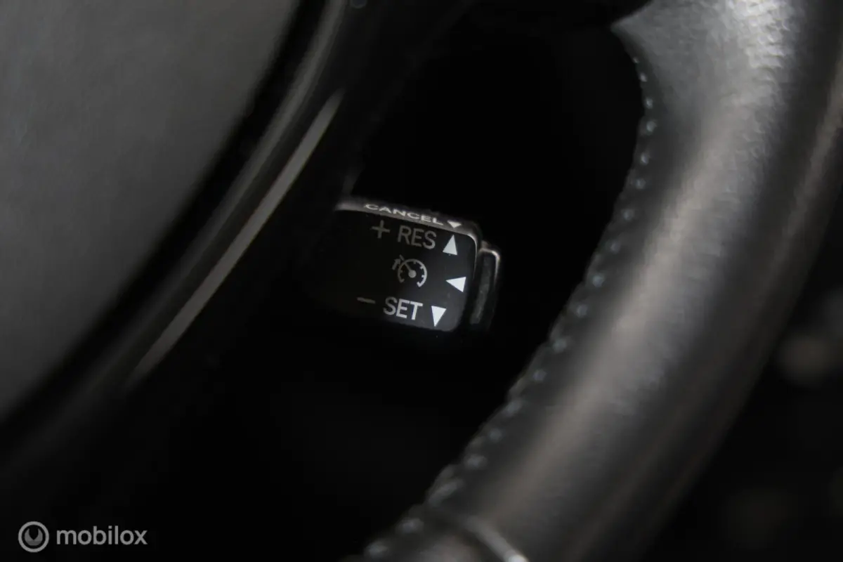 1.0 e-VTi Airscape Feel - Cabrio - Cruise control - Bluetooth