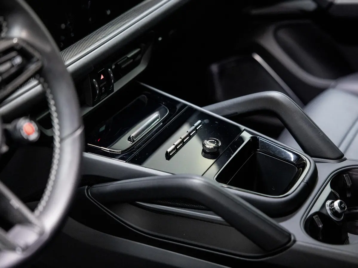 4.0 Turbo E-Hybrid GT | Burmester | 18-weg | Bijrijdersdisplay | Achterasbest. |
