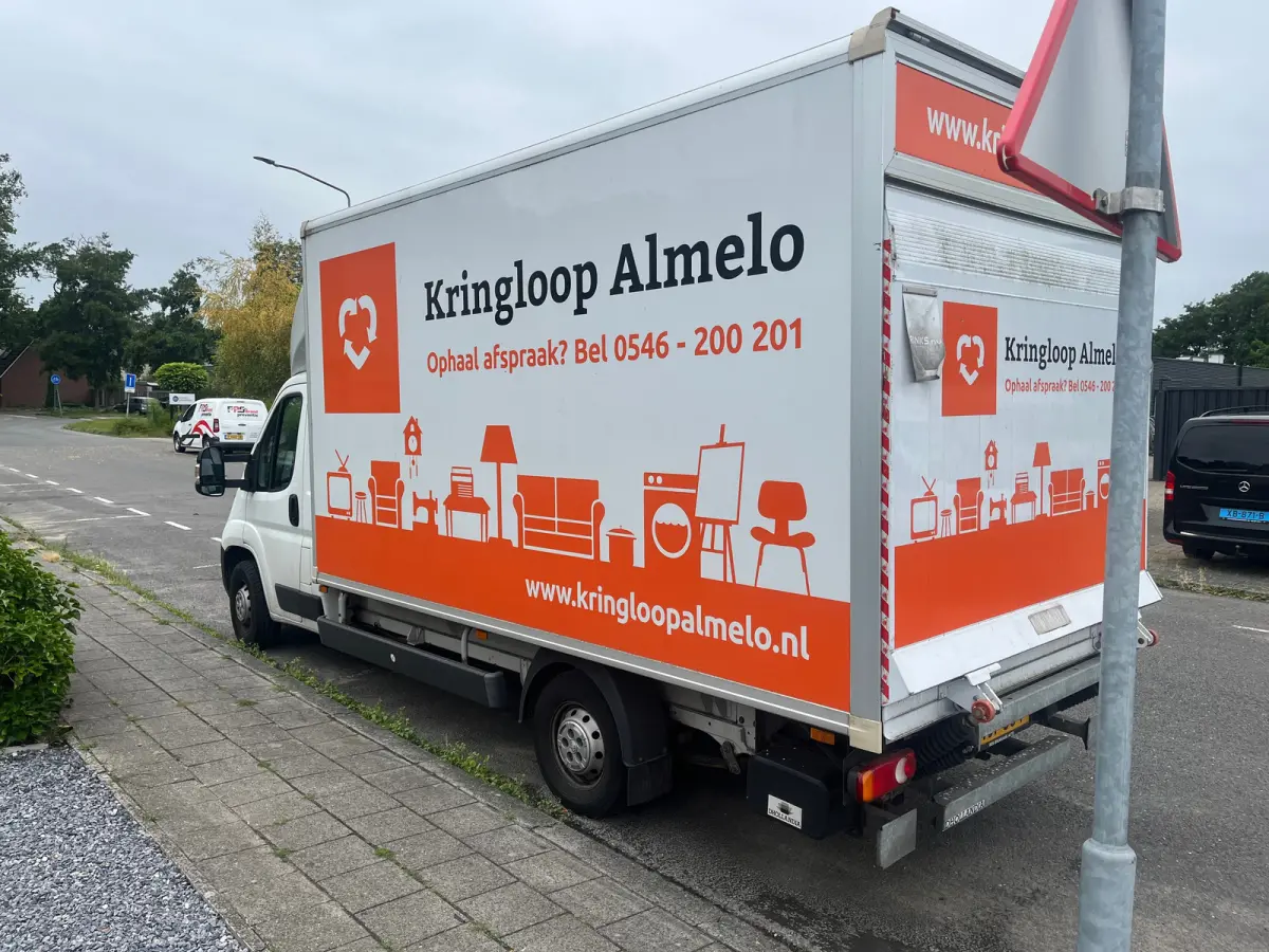 335 2.2 BlueHDi 140 L4 Grip | Laadklep | Laaddeur | | 2 zitplaatsen rechtsvoor | Airco | Alarm klasse 1(startblokkering)