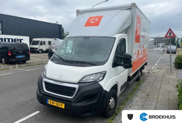 335 2.2 BlueHDi 140 L4 Grip | Laadklep | Laaddeur | | 2 zitplaatsen rechtsvoor | Airco | Alarm klasse 1(startblokkering)