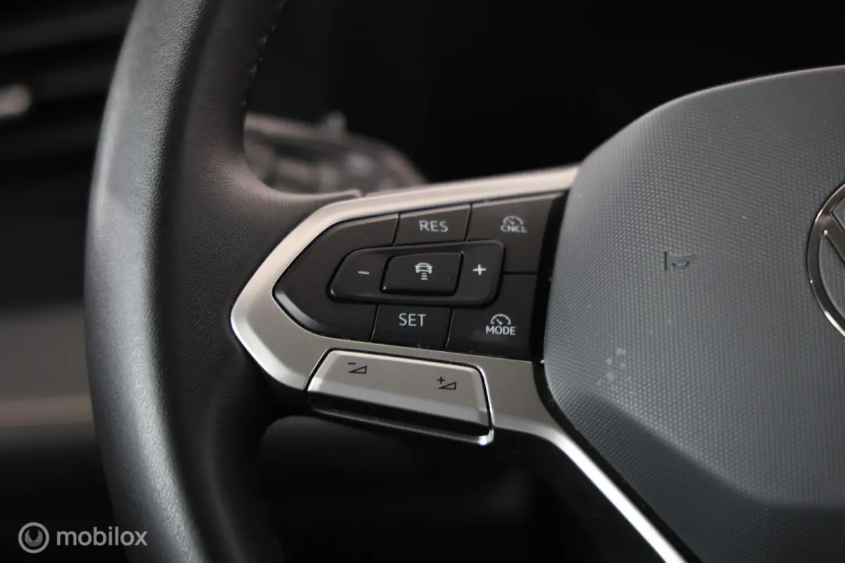 1.5 eTSI Business - Stuur/Stoelverwarming - Carplay - Camera