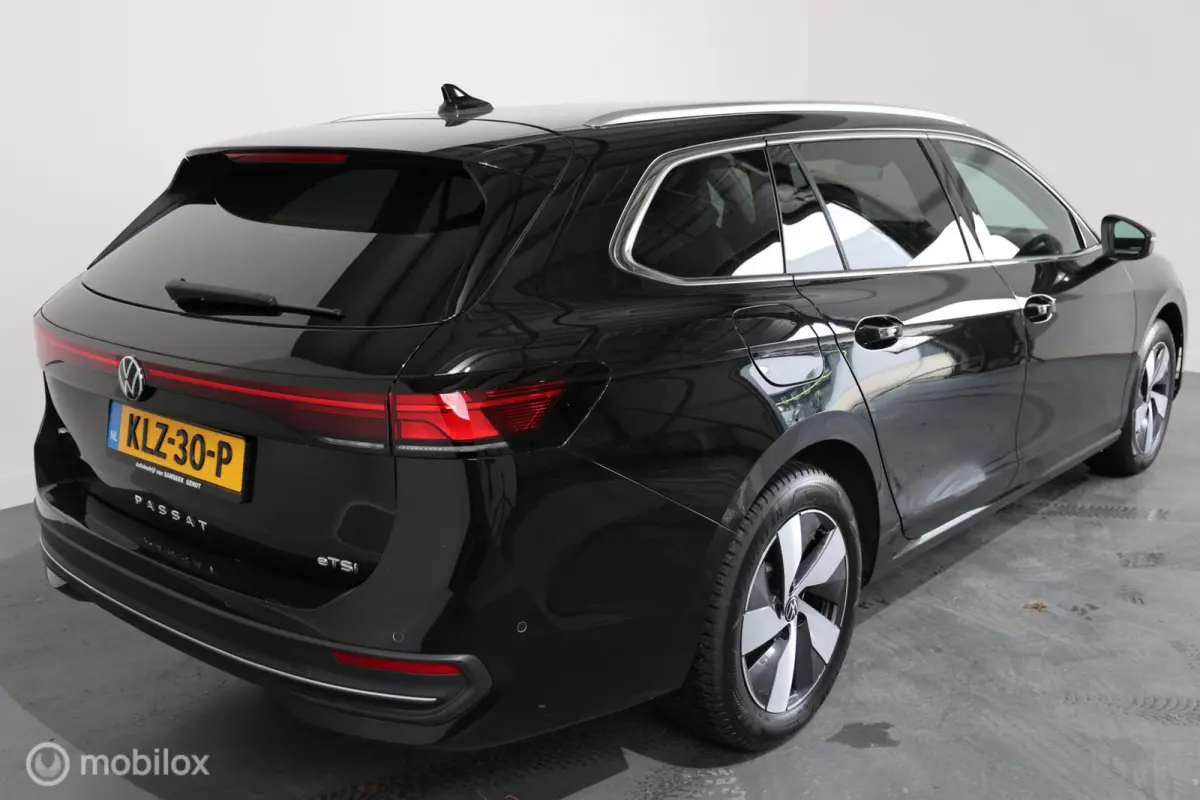 1.5 eTSI Business - Stuur/Stoelverwarming - Carplay - Camera