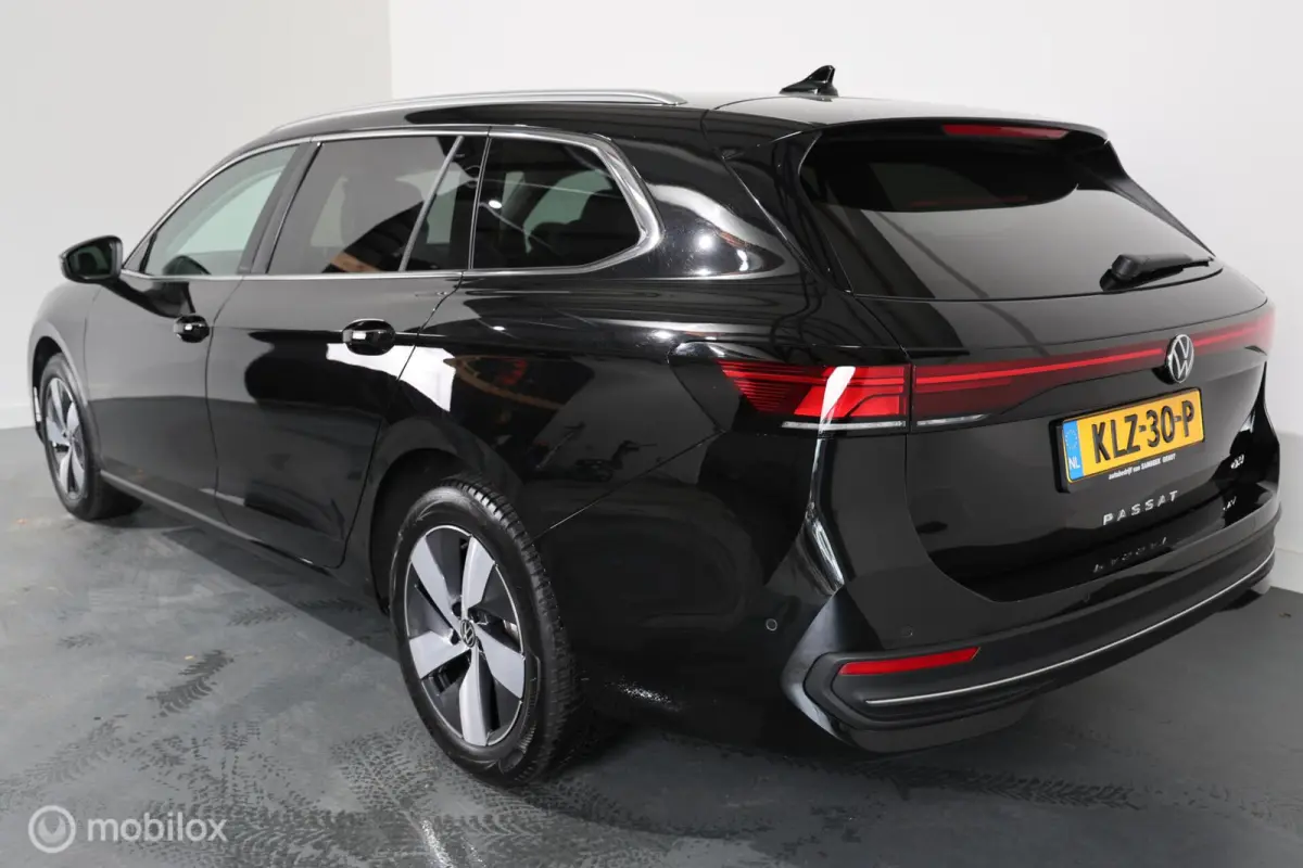 1.5 eTSI Business - Stuur/Stoelverwarming - Carplay - Camera