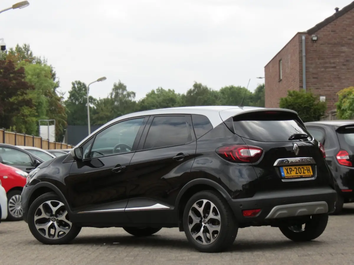 0.9 TCe Intens 1e EIGENAAR | CAMERA | NAVI | 17 INCH VELGEN | KEYSLESS ENTRY+START | PARKEERSENSORS | DAB+ | CLIMA