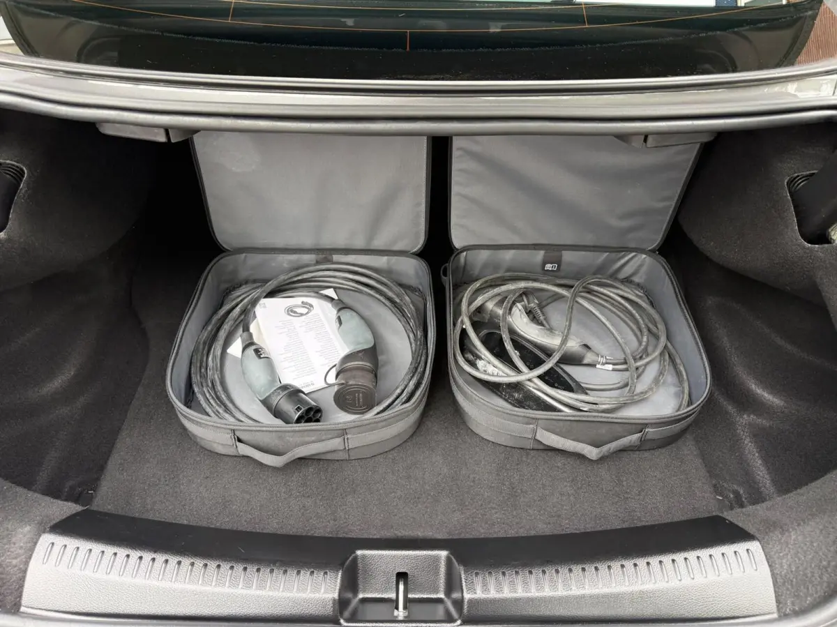 250 e AMG Aut*Pano*Navi*Ambient*Led
