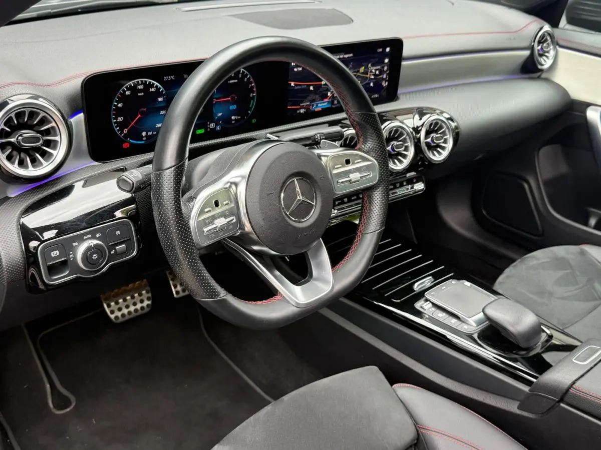 250 e AMG Aut*Pano*Navi*Ambient*Led