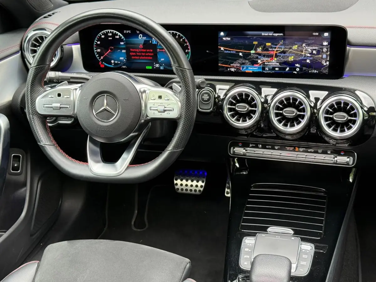 250 e AMG Aut*Pano*Navi*Ambient*Led