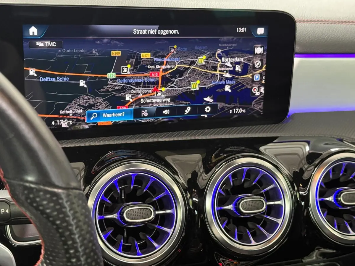 250 e AMG Aut*Pano*Navi*Ambient*Led