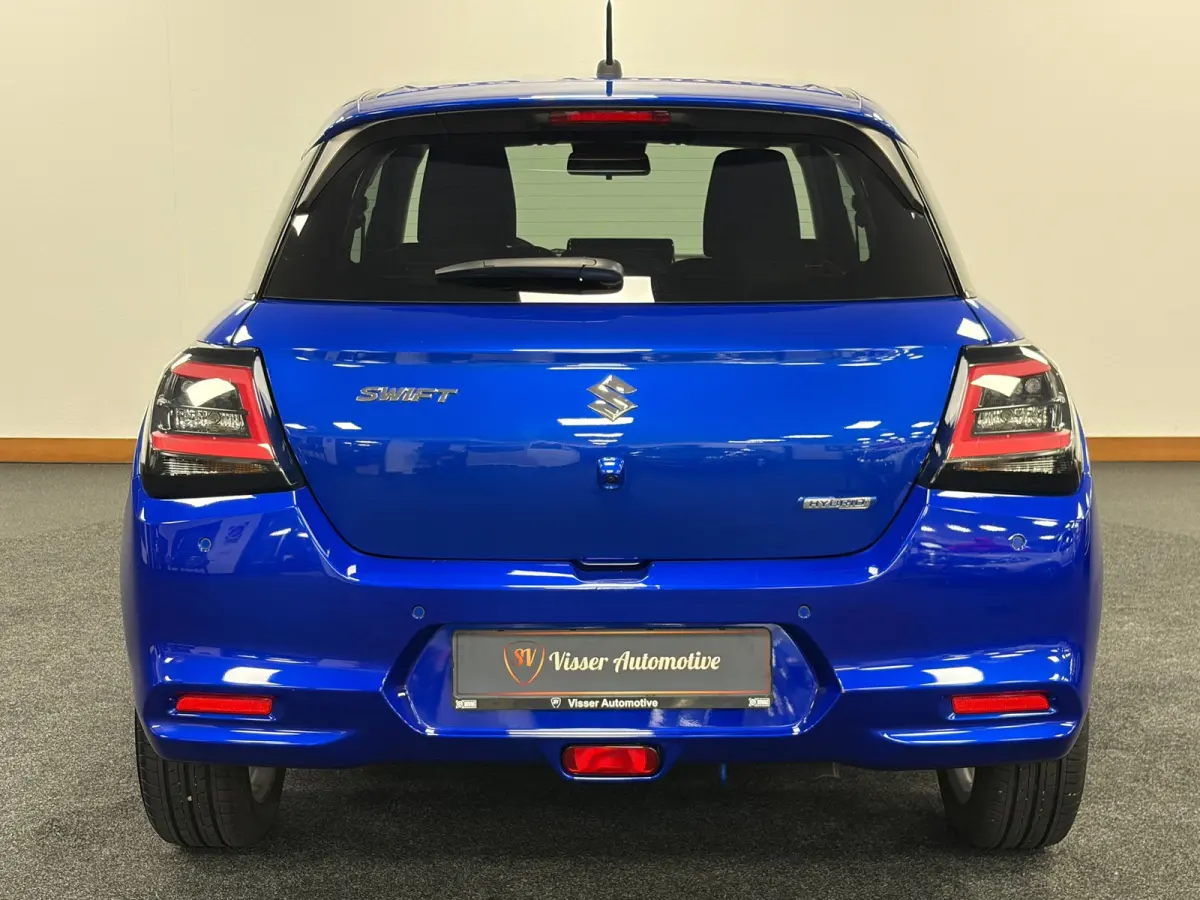 1.2 Select Smart Hybrid*Automaat*Stoelverwarming*Camera*PDC*Navi*