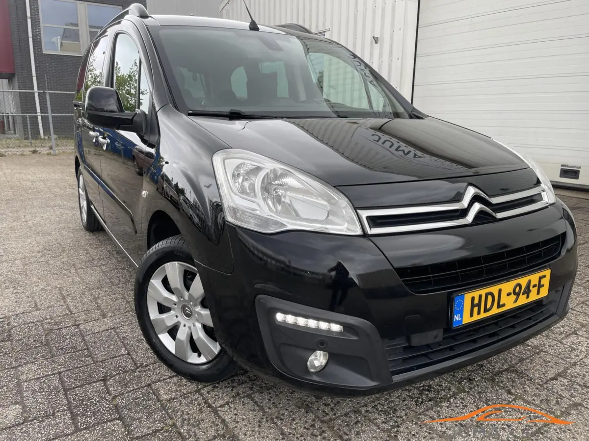 XL 1.2 PureTech Live, Clima ,Carplay, Cruise,Trek ,