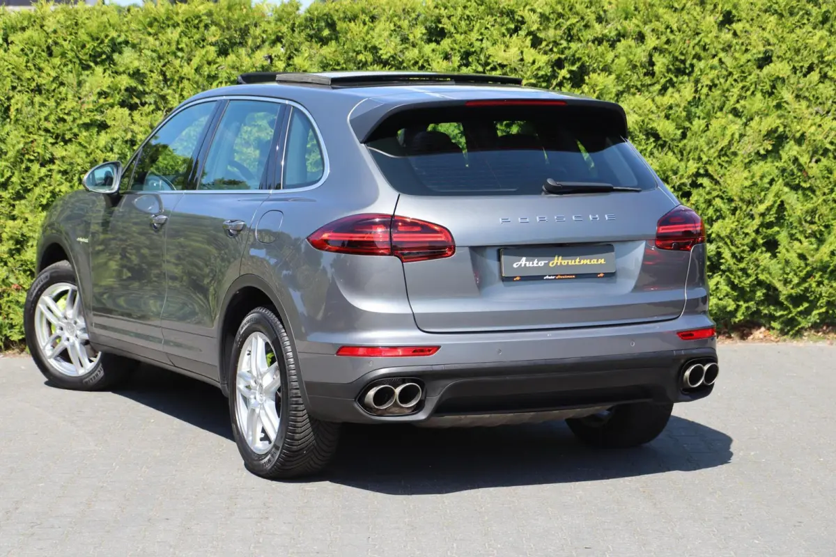 3.0 S E-Hybrid 416 Pk