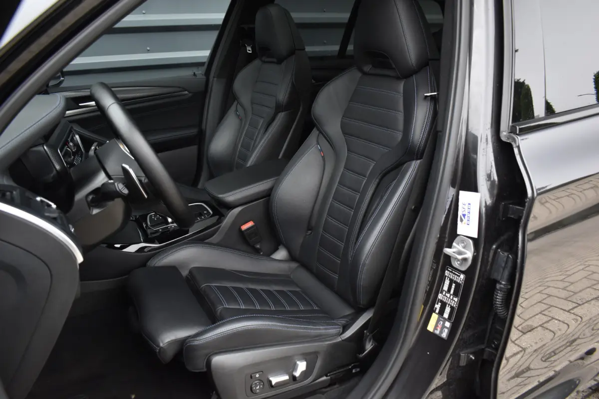 xDrive30e M Sport | Pano | M-Stoelen | ACC | Harman/Kardon | Memory | Head-Up | 20'' Wielen |
