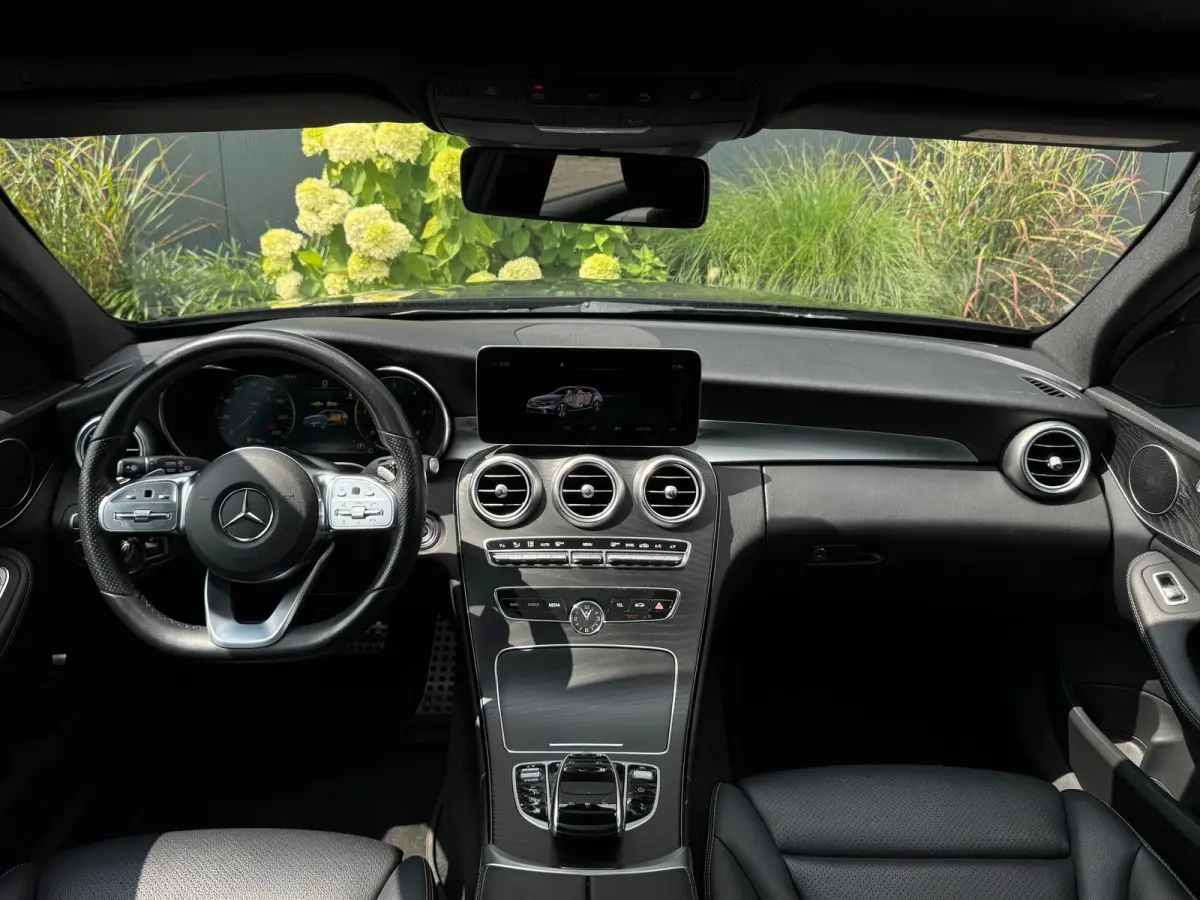 220 d Premium Plus AMG PANO|NAVI|LEDER|LED|CAMERA