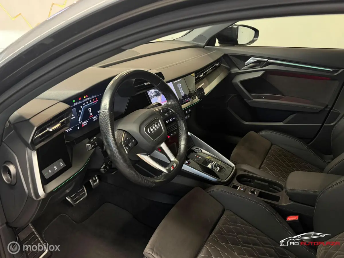 2.0 TFSI quattro Panorama/Keyless/RS Seats/HUD/Memory