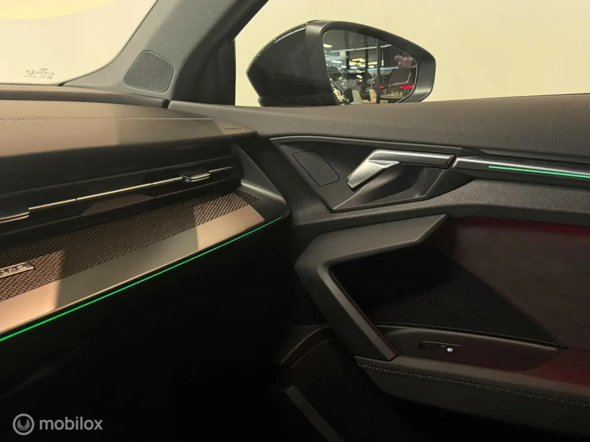 2.0 TFSI quattro Panorama/Keyless/RS Seats/HUD/Memory