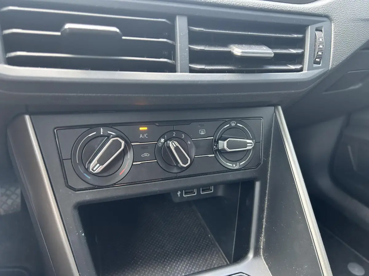 1.0 TSI Comfortline Business