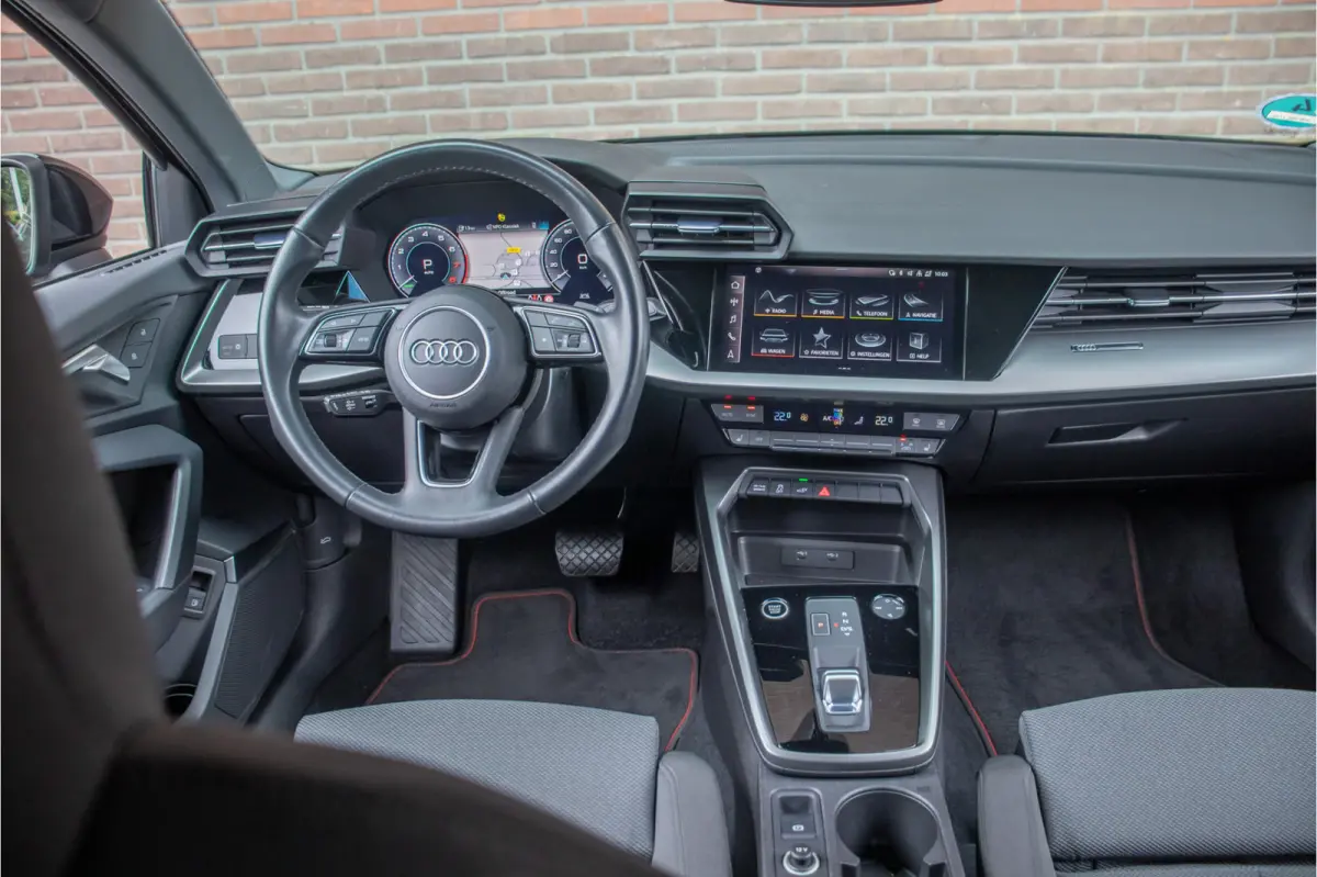 45 TFSI e 245pk S Line, Bang & Olufsen, Trekhaak, Stoelverwarming, Adaptive Cruise, PDC, Full LED.