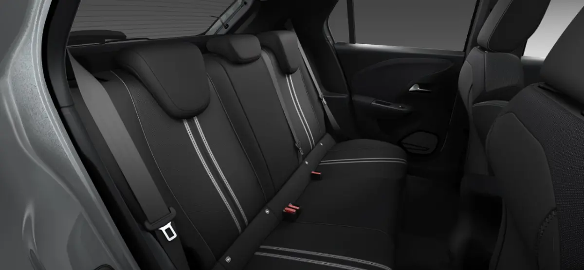 YES | 16" Lichtmetalen velgen | Dode hoek waarschuwing | Draadloze Apple Carplay en Android Auto