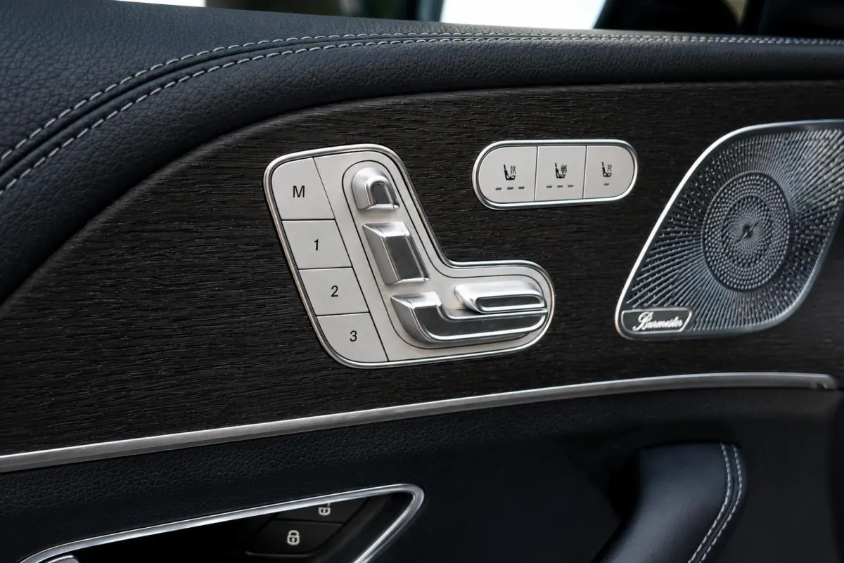 350 e 4MATIC | Pano | Burmester | Stoelventilatie | 63S AMG uitgevoerd | 360