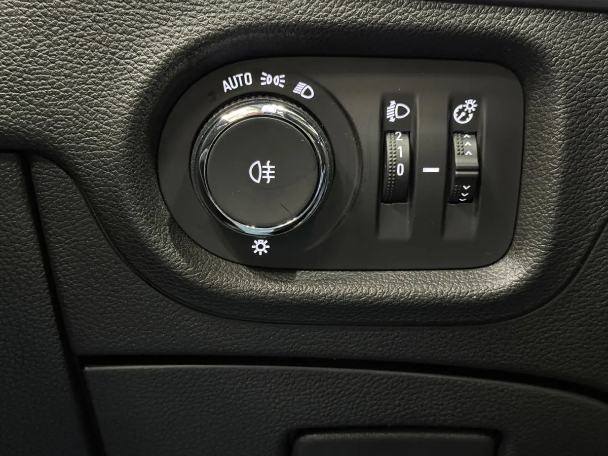 1.2 Turbo 110pk | Trekhaak | Navigatie | LED | Cruise Control | 1e Eigenaar