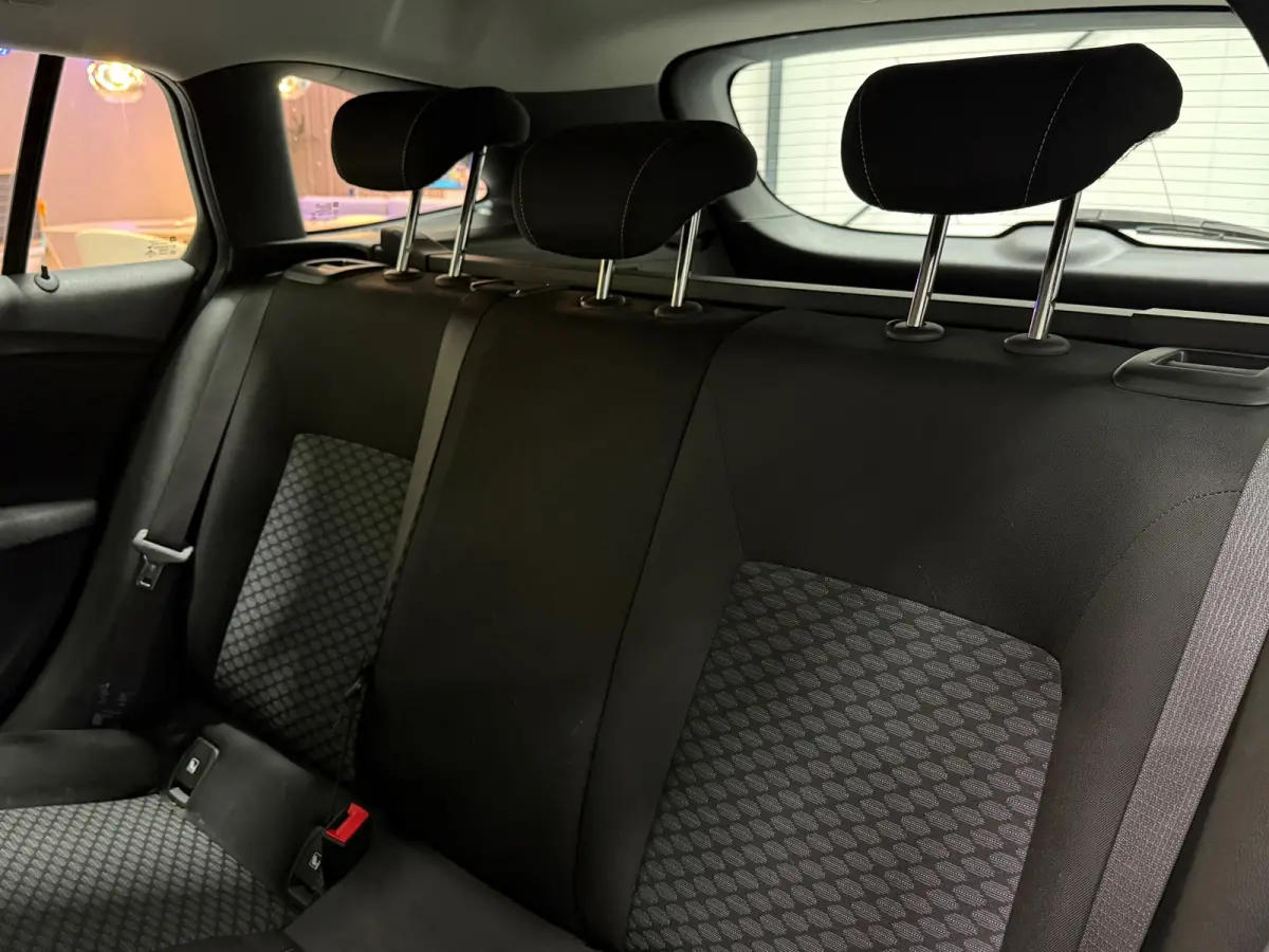 1.2 Turbo 110pk | Trekhaak | Navigatie | LED | Cruise Control | 1e Eigenaar