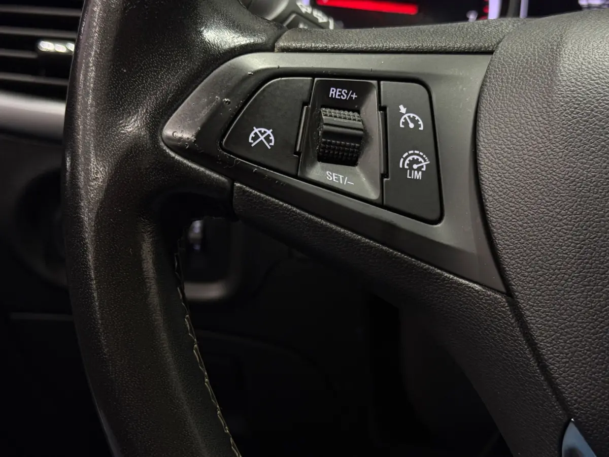 1.2 Turbo 110pk | Trekhaak | Navigatie | LED | Cruise Control | 1e Eigenaar