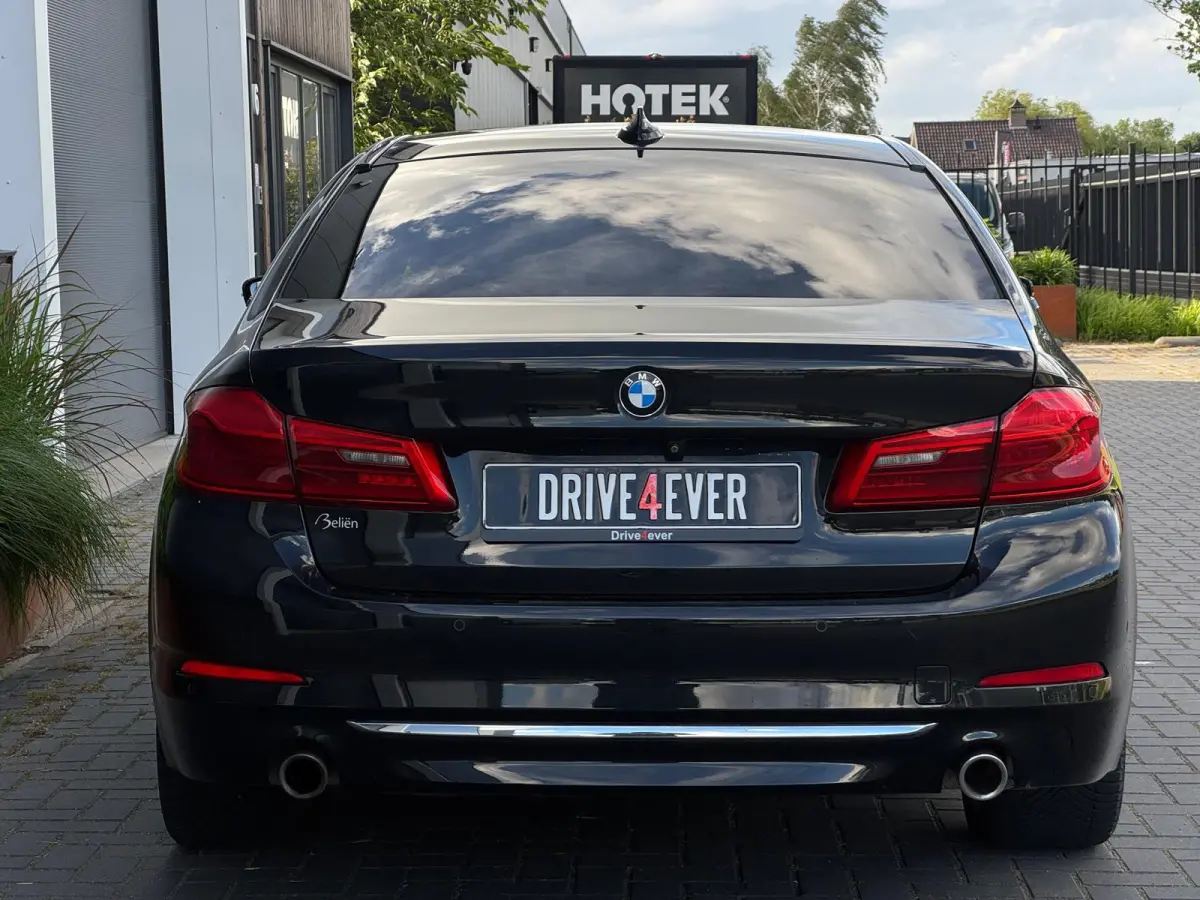 530e iPerformance High Executive NAVI|LEDER|LED|CAMERA|SPORTVELGEN