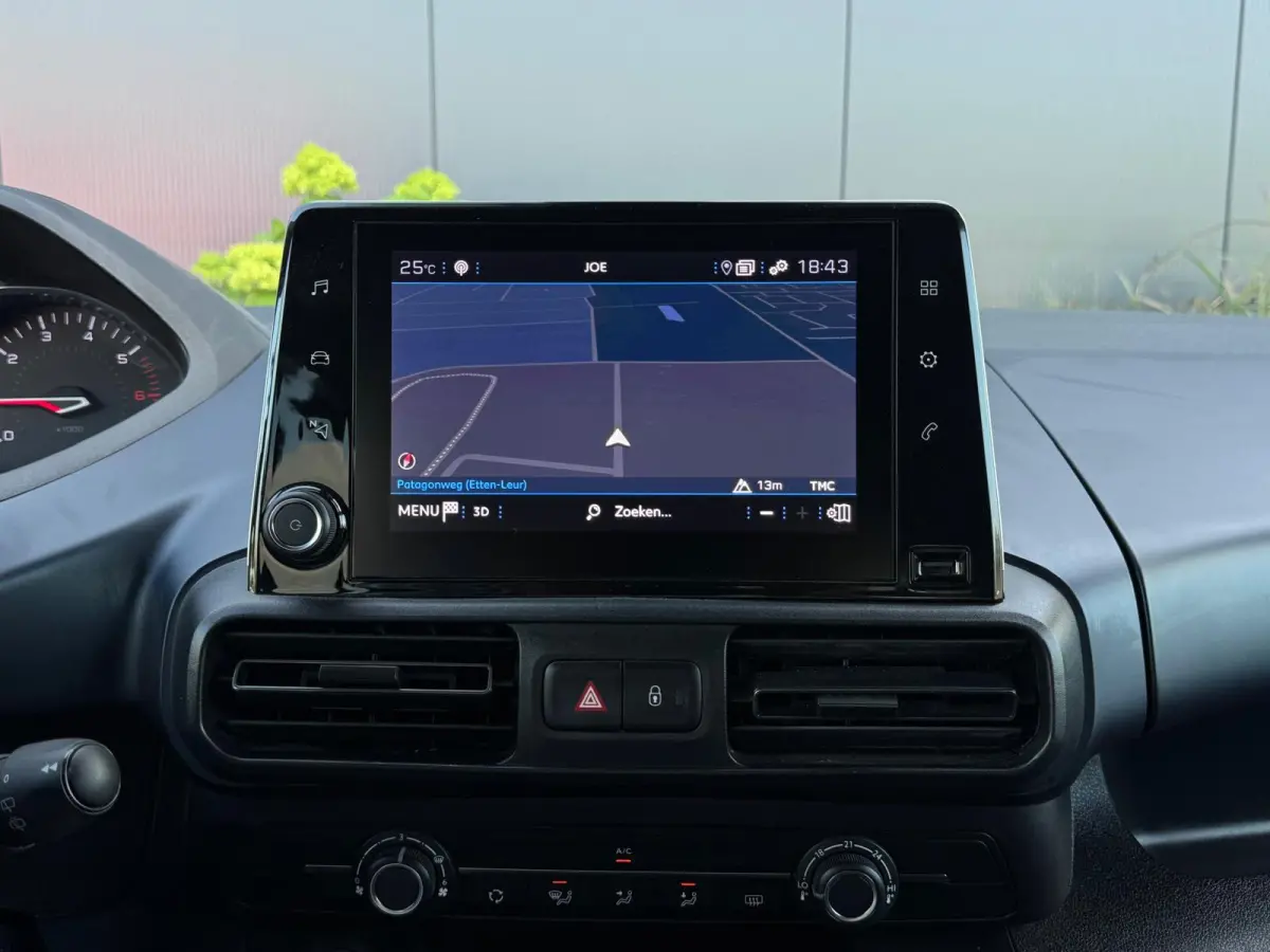 1.2 130pk Allure AUTOMAAT|NAVI|CAMERA|LED|TREKHAAK|SPORTVELGEN