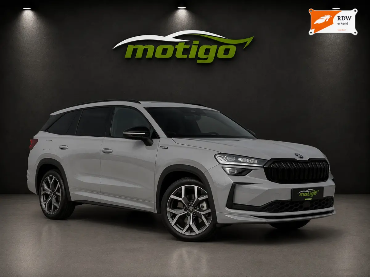1.5 TSI PHEV Sportline Business/20"/soundpack