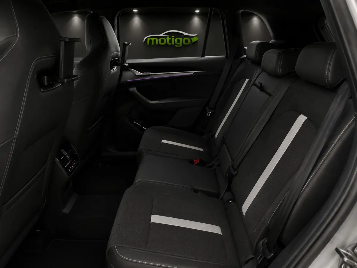 1.5 TSI PHEV Sportline Business/20"/soundpack