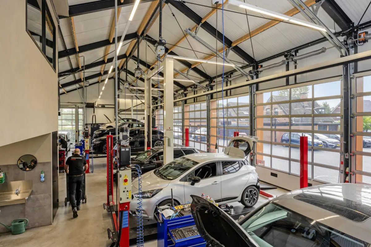 AMG 45 4MATIC | 380 PK | Elektrisch bedienbare achterklep |