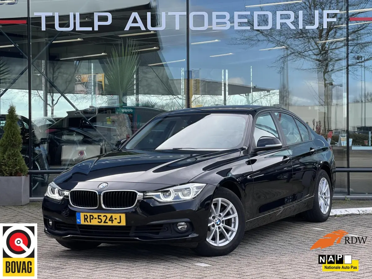 318i High Executive Automaat Clima 2018 Leer NAP
