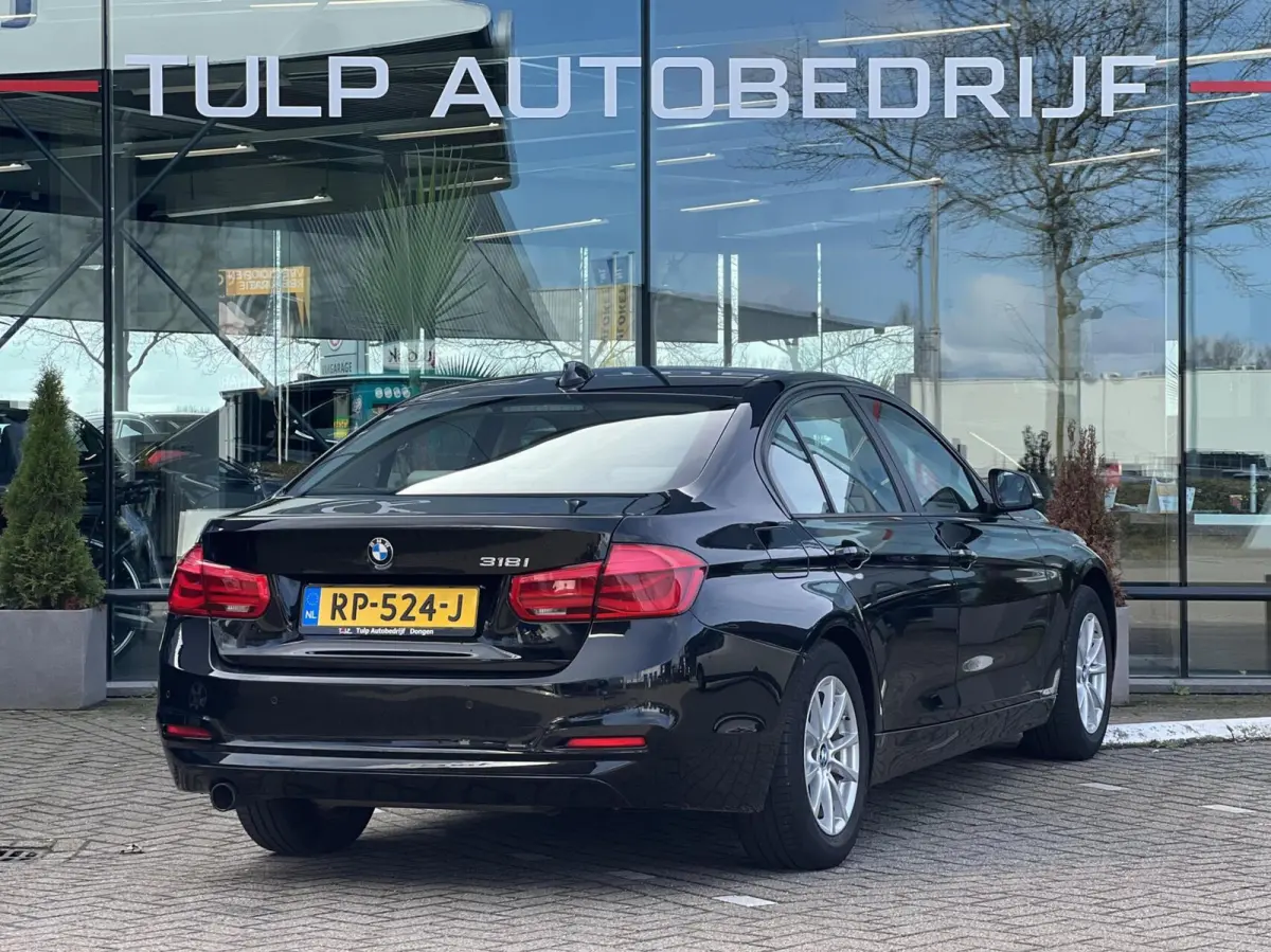 318i High Executive Automaat Clima 2018 Leer NAP