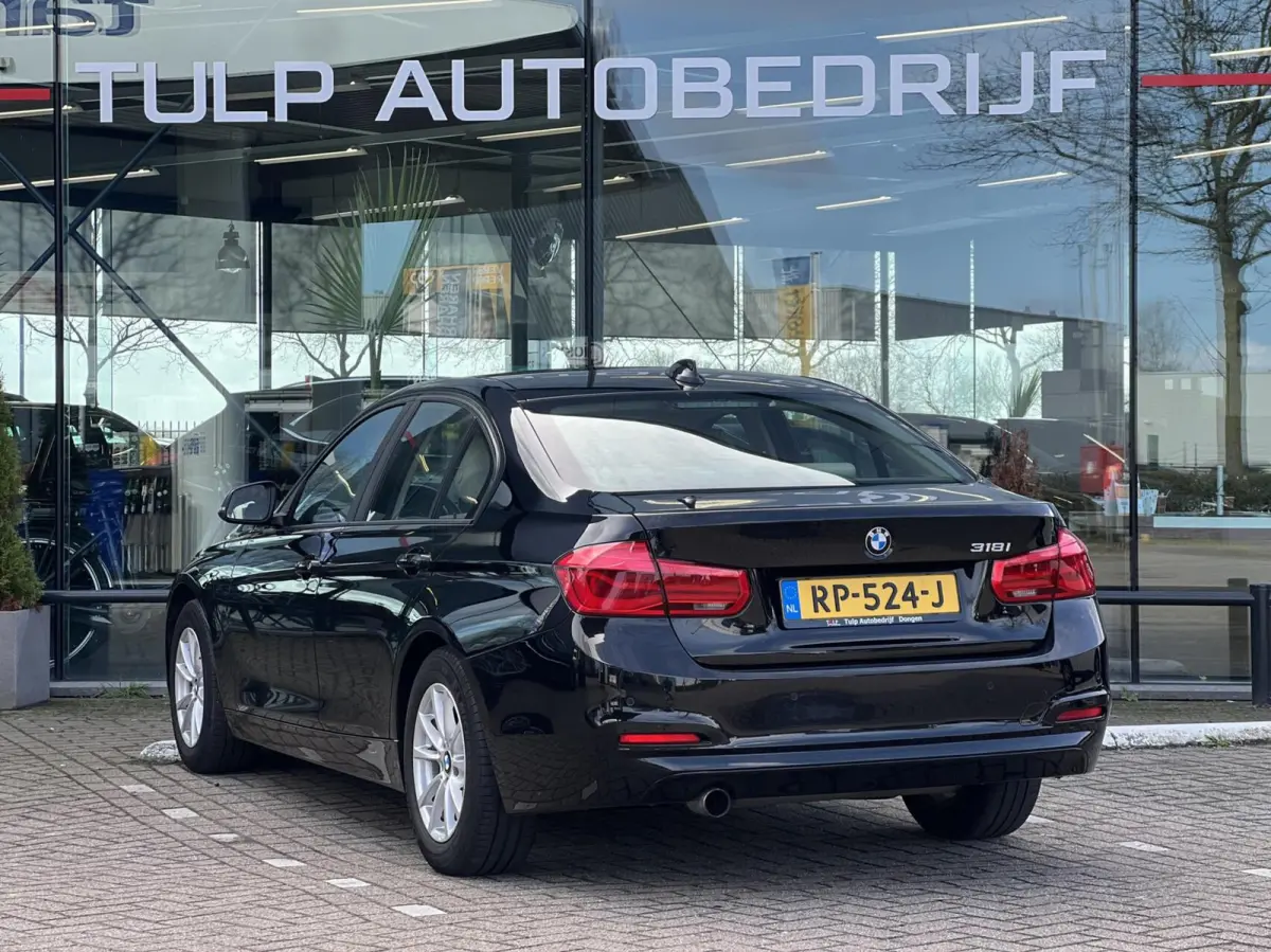 318i High Executive Automaat Clima 2018 Leer NAP