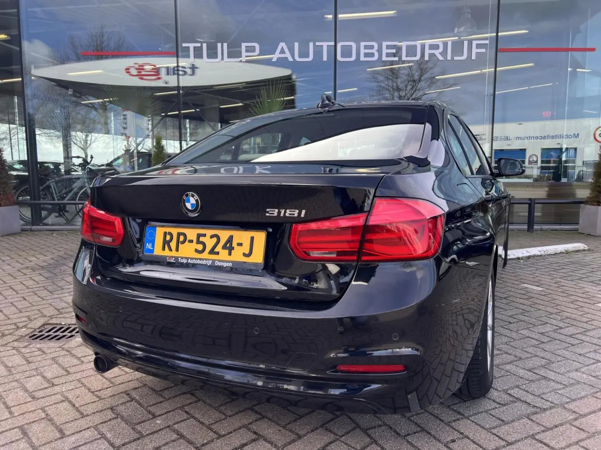 318i High Executive Automaat Clima 2018 Leer NAP