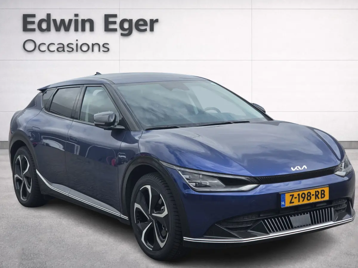 Edition Advanced 77.4 kWh | NL-auto | Apple Carplay/Android Auto | Voorstoelen verwarmd |