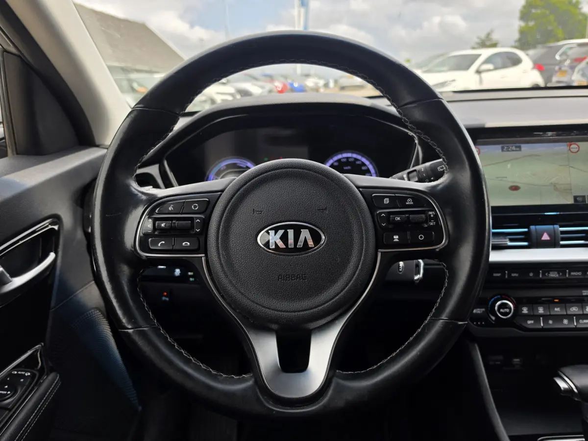 1.6 GDi Hybrid DynamicLine | Parkeersensor V+A | Cruise control adaptief | Apple Carplay/Android Auto