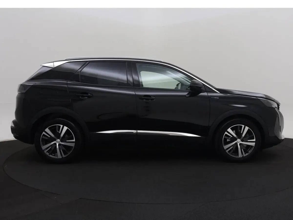 1.6T HYbrid 225Pk BL. Allure Camera/Nav/Keyless/ Ad.Cruise/Led/CarPlay/Blindspot