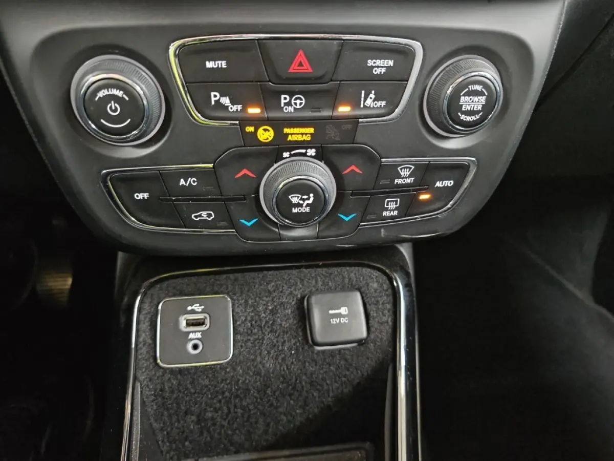 1.4 MultiAir Limited Full Options +NAP NL-auto