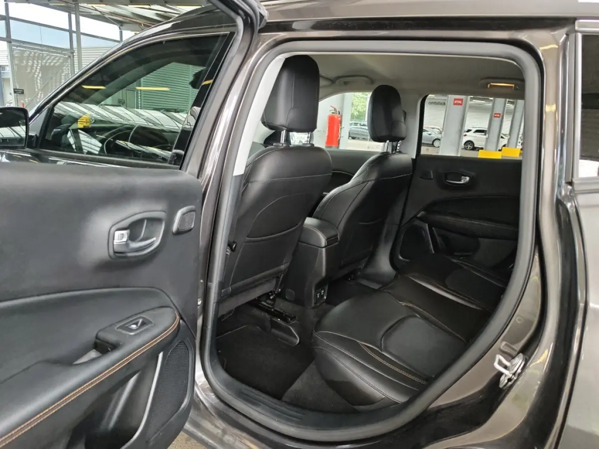 1.4 MultiAir Limited Full Options +NAP NL-auto