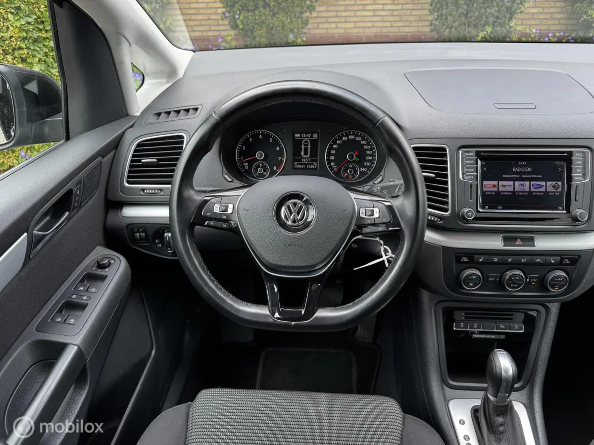 1.4 TSI Exclusive Series 7Pers. Dealer O.H.