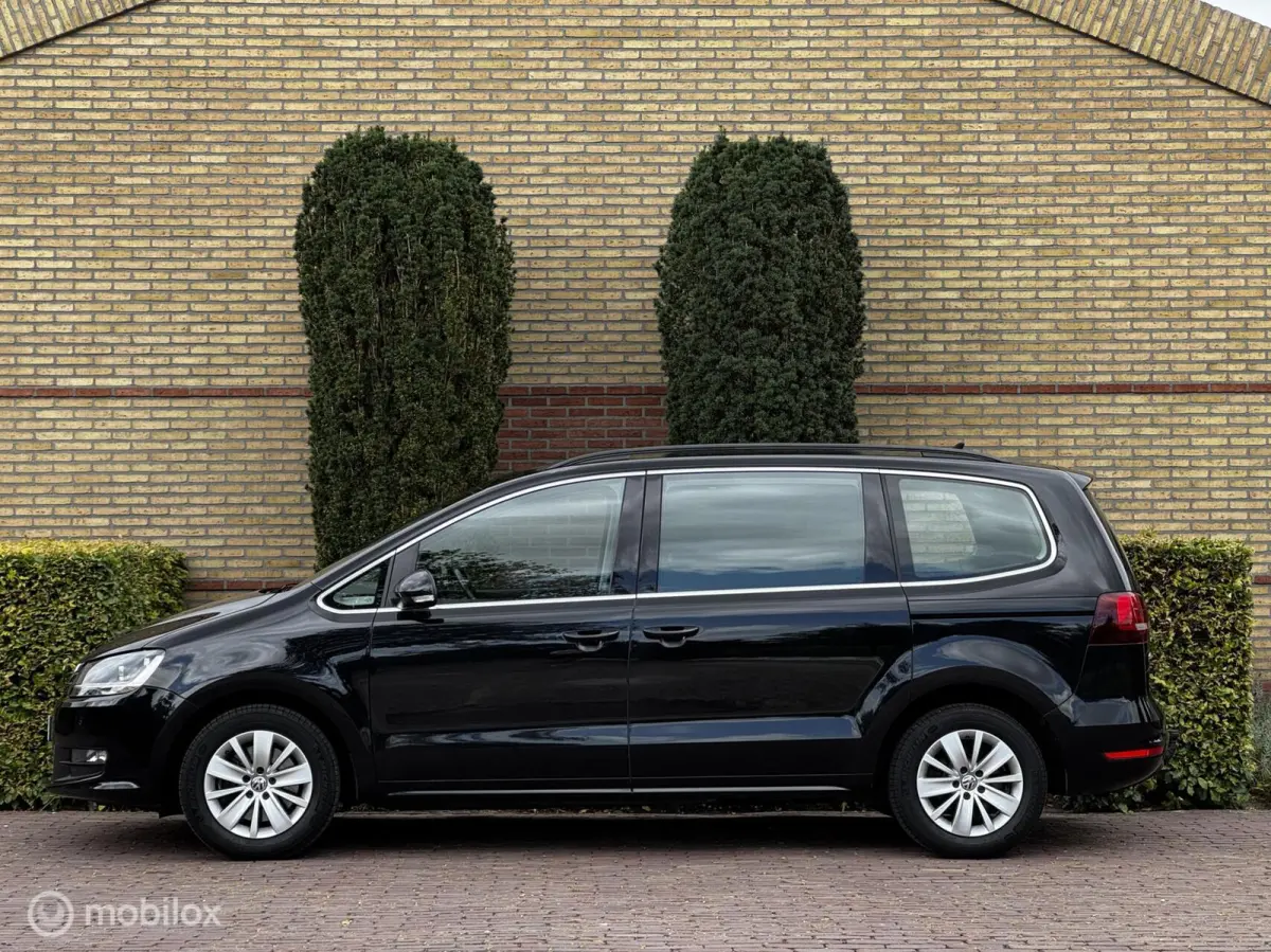 1.4 TSI Exclusive Series 7Pers. Dealer O.H.