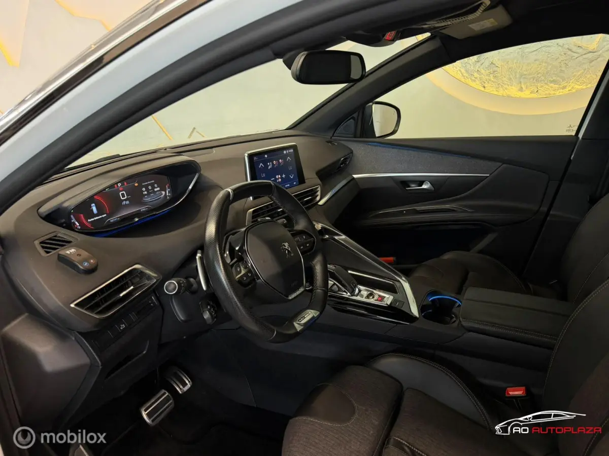 1.6 e-THP GT-Line Keyless/360 camera/7 persoons