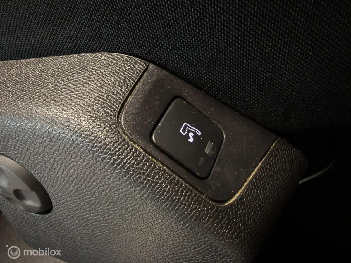 1.6 e-THP GT-Line Keyless/360 camera/7 persoons