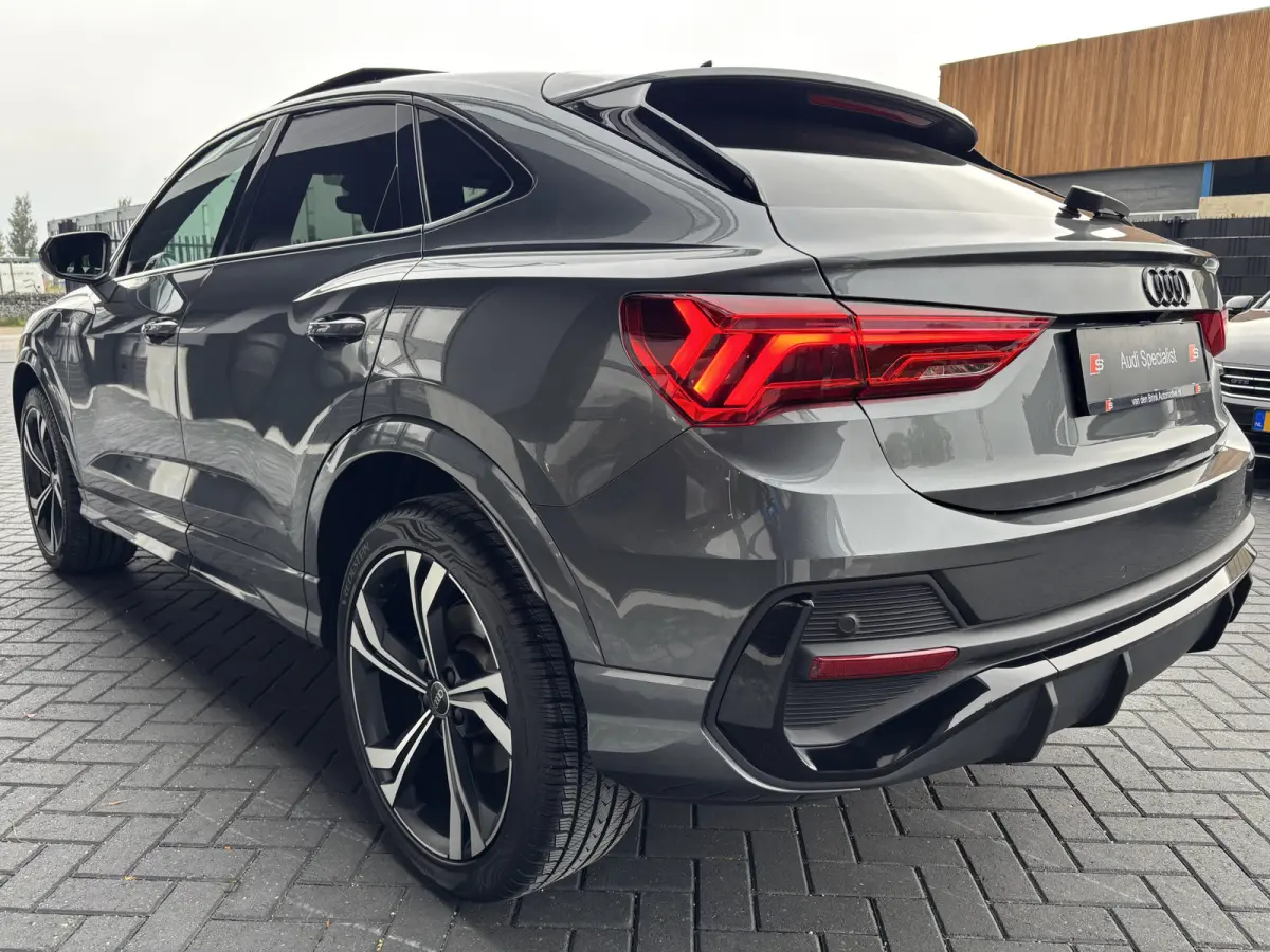 45 TFSIe S-line Pano Sonos Audi Exclusive 5.898 km!