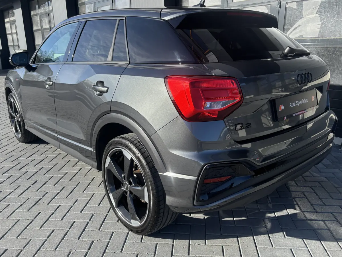 35 TFSI S-Line Black Ed. Keyless Camera