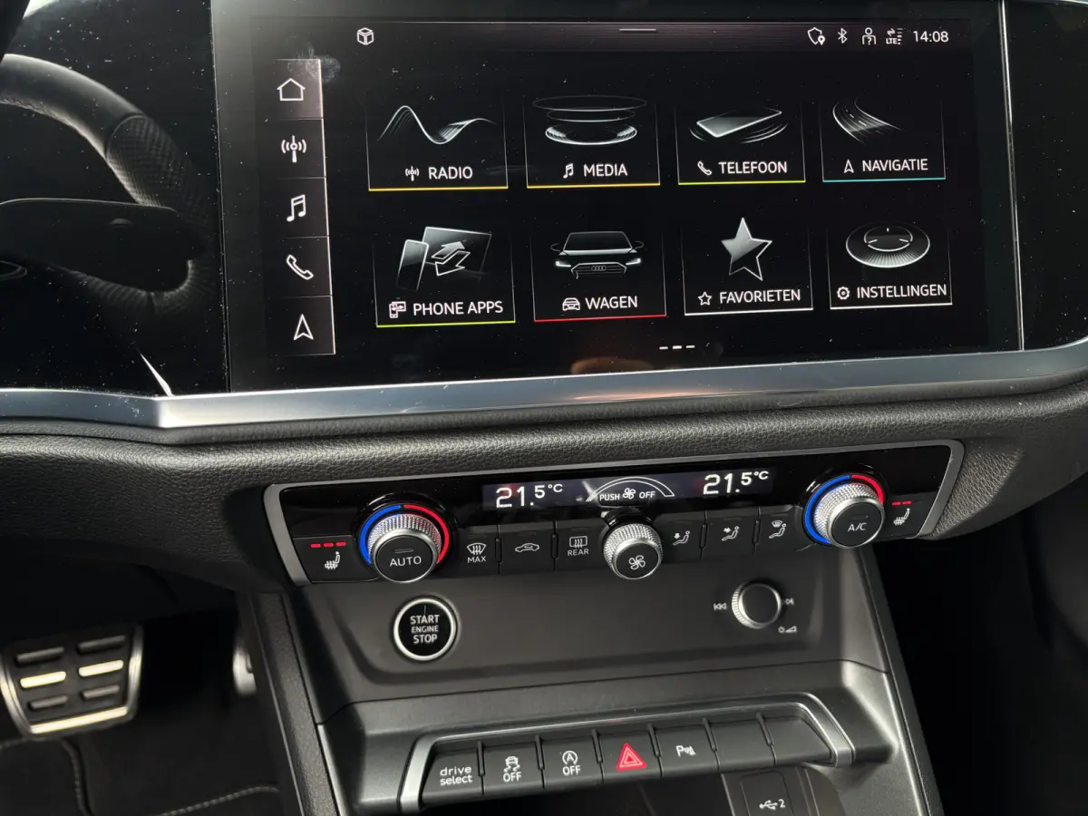 35 TFSI S-line Chronos grey