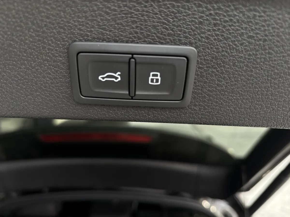 45 TFSIe S-line Pano Sonos Memory Seats