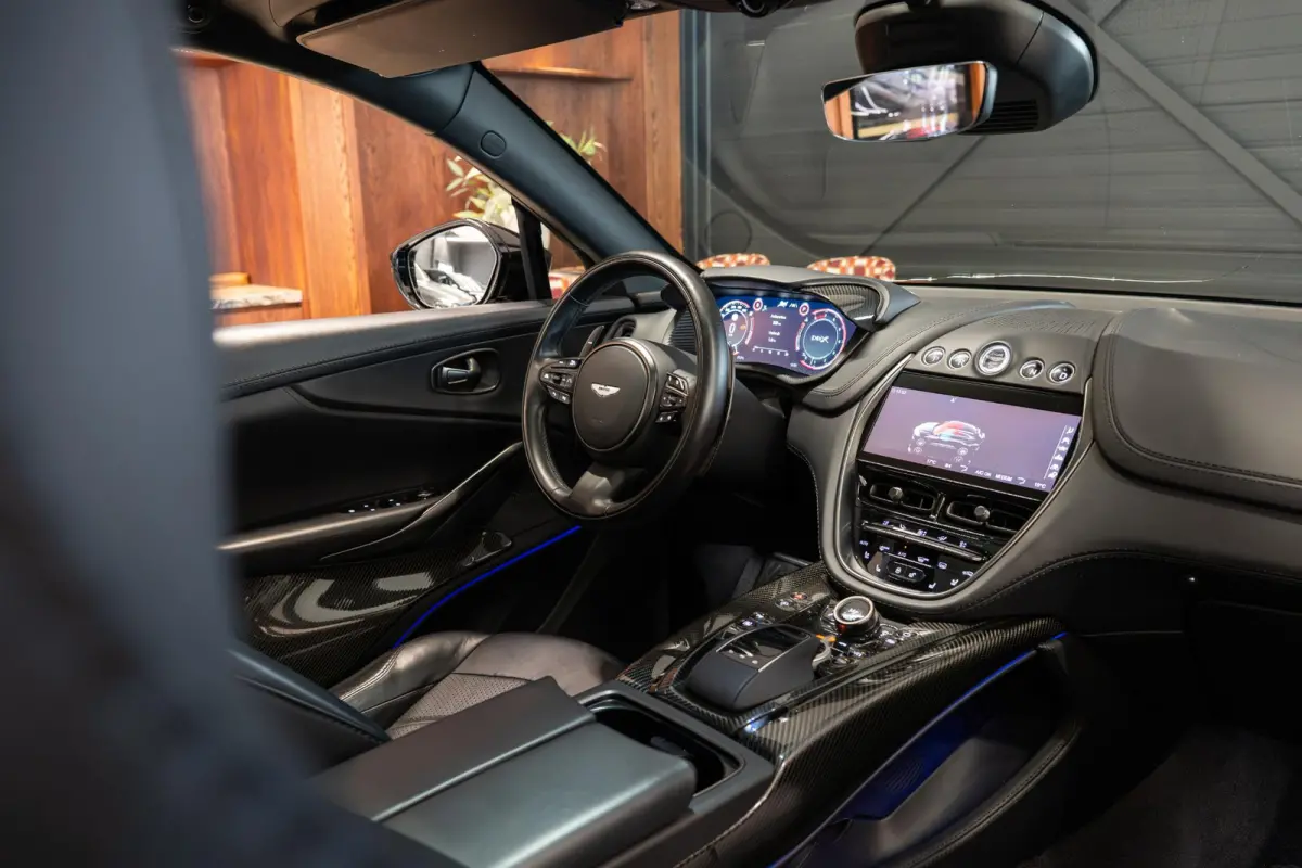 4.0 V8 707 NL Auto | Keramisch | Carbon l Dealer Onderhouden | 2 Jaar Dealer garantie mogelijk